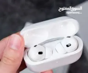  2 air pods pro للبيع سعر قابل للمناقشه