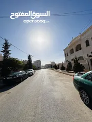  3 منزل للبيع - الزرقاء - مدينة الشرق - بالقرب من مسجد الكيالي