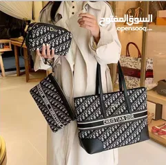  23 شنط ماركة ماستر للبيع