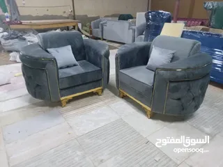  3 تفصيل الأريكة والمفروشات متاحة
