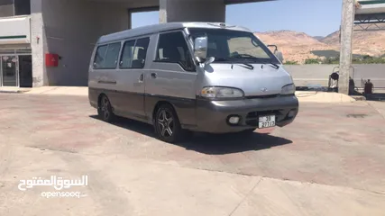  6 هونداي H100