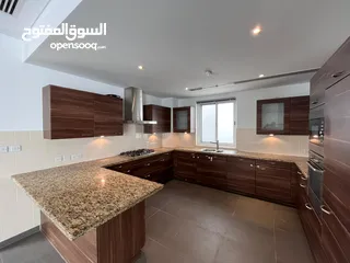  5 4 + 1 BR Stunning Villa for Rent – Al Mouj