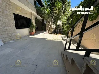  3 شقة سوبر ديلوكس - الصويفية - 3نوم 1ماستر - 250م داخلي -حديقة مع ترسات مساحة 230م - مدخل مستقل