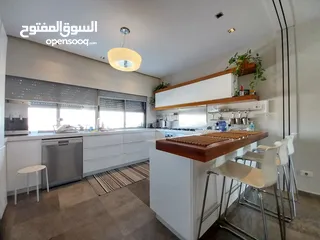  17 Apartment for rent in abdoun  ( Property 35166 ) Yearly Only  - 174287191