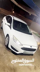  2 فورد فوكس للبيع موديل 2016