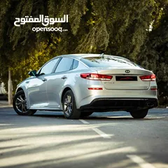  7 KIA OPTIMA Excellent Condition Silver 2019