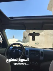  6 ميتسزبيشي اوت لاندر للبيع