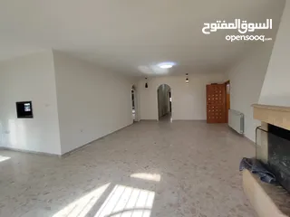  5 شقة غير مفروشة للإيجار – الطيرة  شارع روما – تصميم فاخر وراحة لا مثيل لها
