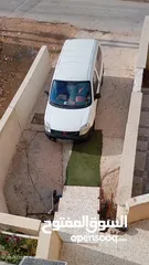  13 بيجو بارتنر موديل 2008