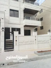  8 للبيع شقه طابق أول سوبر ديلوكس  ضاحية الحج حسن حي الروضه قرب مستشفى الحنان ومسجد الروضه