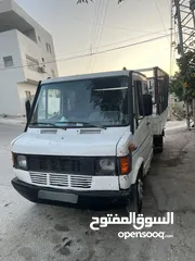  4 مرسيدس 410