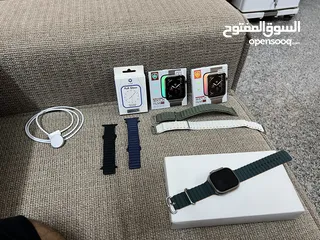  2 Apple Watch Ultra 49mm titanium