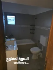  3 شقة للإيجار