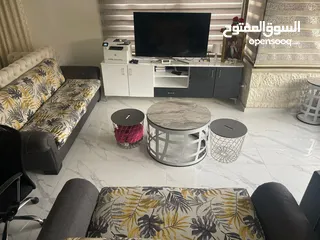  18 عفش بيت للبيع (مكيف،كنب، طاولة تلفزيون، طاولات وسطية، برادي، ، مغسلة،) *سعر حرق*  *الرقم بالعنوان*