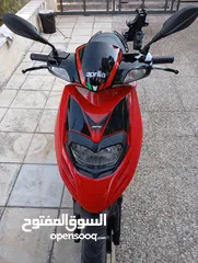  3 Aprilia SR150 Scooter سكوتر ابريليا