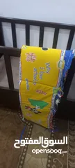  3 مستلزمات اطفال :تخت اطفال  خشب وكرسي اطفال