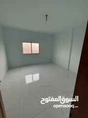  19 بيت طابقين للبيع في الحي الغربي  طابق ارضي بناء من 10الى 16 سنة  طابق اول بناء قبل 3شهور فقط
