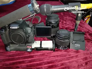  6 كاميرا كانون600D مع جميع ملحقاتها