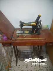  1 مكينة خياطة