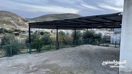  5 مدرسه للبيع