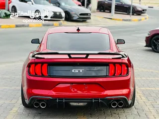  6 FORD MUSTANG GT 2021