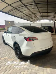  1 Tesla ModelY longrange 2023