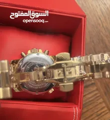  6 Swiss Legend ساعة