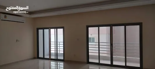  6 شقة للايجار في البسيتين  Flat for rent in Busaiteen