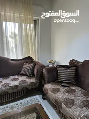  3 طقم كنب لون بني خشب ثقيل ومتين جدا