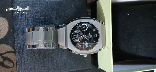  9 ساعات يد ماركة ابلكس