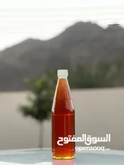  2 بيع العسل العماني وخلايا النحل