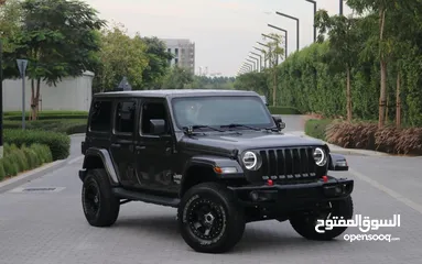  2 Jeep wrangler. 2018. Usa space