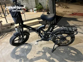  3 دراجة كهربائية