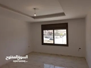  9 شقة طابقية 160م للبيع في ابو نصير