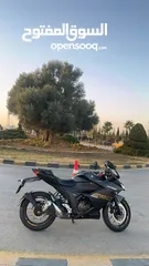  6 Suzuki gixxer 250 sf بحالة الوكالة