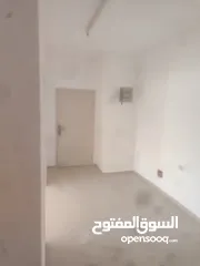  3 شقه مساحتها90