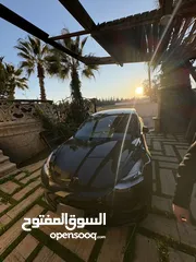  6 تسلا موديل 3