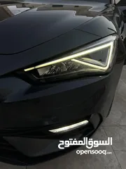  4 سيات ليون اف ار