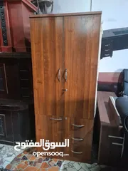  4 اثاث المكاتب