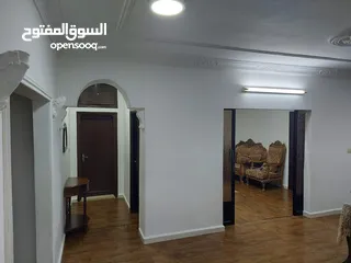  7 شقة للبيع في اربد الحي الشرقي