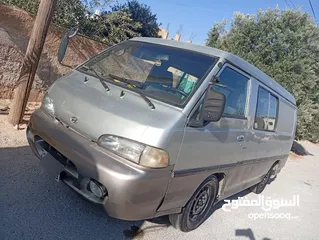  4 باص H100 موديل 2001 بسعر 3000 قابل للتفاوض