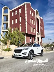  8 هونداي توسان