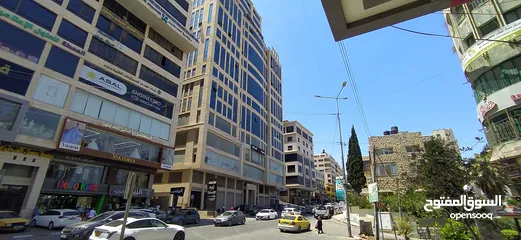  3 مكتب 100 متر للبيع تمليك كاش أو عن طريق البنك