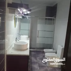  14 بيت طابق اول مع السطح للبيع- مدخل مستقل-اطلالة مميزة-  السلط ضاحية الزهور