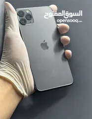  1 iPhone 11pro max اقرأ الوصف جيداً