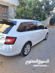  2 سكودا فابيا ستيشن 2018  اتومات ديزل