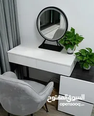  7 تسريحة مودرن مع خزانة جانبية – لمسة فخامة لغرفتك! ترتيب وأناقة بمساحة مثالية تصميم عصري بسيط .