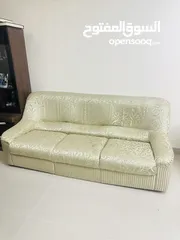  5 Sofa set for freeee