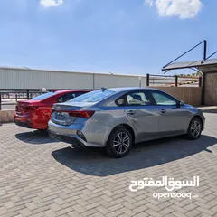  9 KIA CERATO 2024 (كفالة الوكيل الرسمي 5 سنوات) و(عقد صيانة 30,000 كم زيوت وفلاتر)