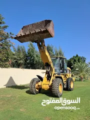  2 كاتربيلار 930g